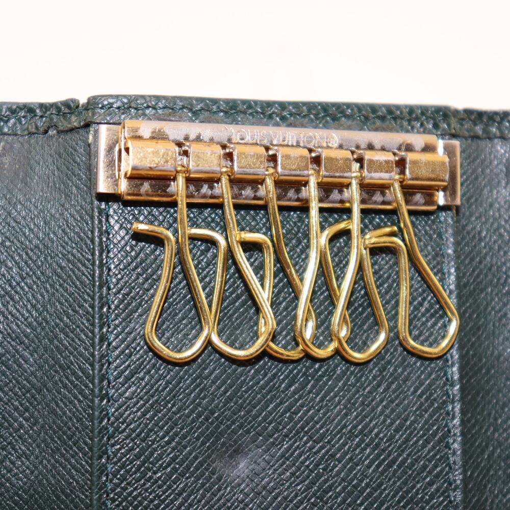 Louis Vuitton Green‎ Taiga Leather 6-Ring Key Holder Made in France - Picture 7 of 7